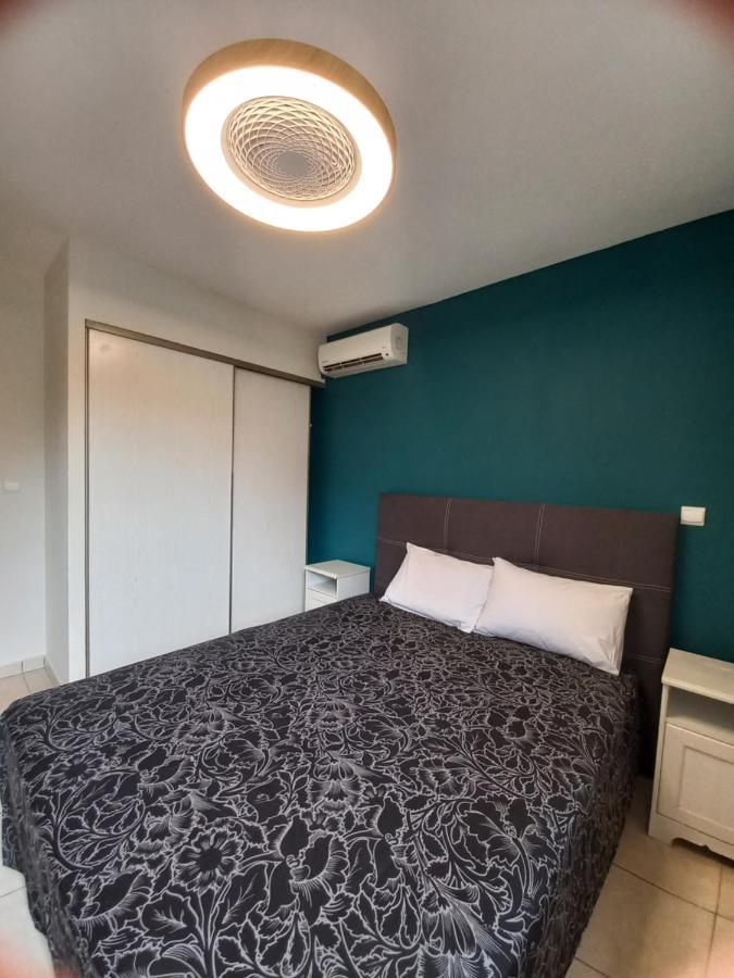 Bel Appartement Avec Terrasse Proche Des Plages Saint-Gilles-les Bains Eksteriør bilde