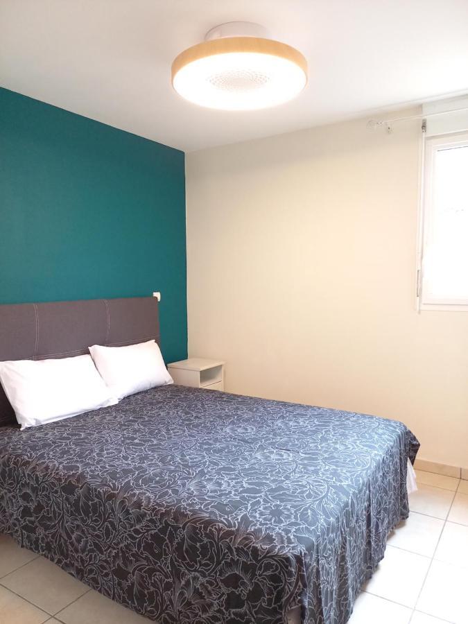Bel Appartement Avec Terrasse Proche Des Plages Saint-Gilles-les Bains Eksteriør bilde